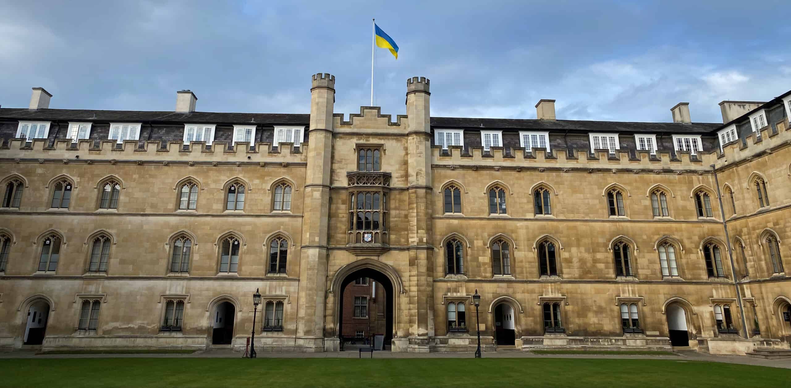 Cambridge University flying the Ukrainian flag